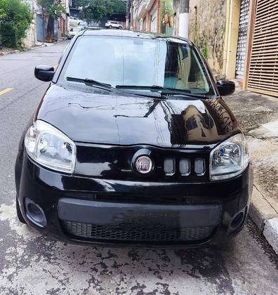 FIAT UNO 1.0 EVO VIVACE 8V FLEX 4P MANUAL FIAT UNO 1.0 EVO VIVACE 8V FLEX 4P MANUAL